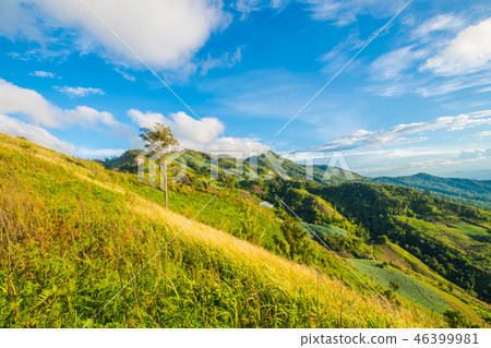 Mountains in bright days.6 46399981