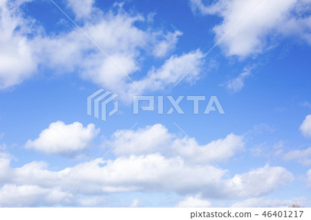  藍天和雲彩 46401217