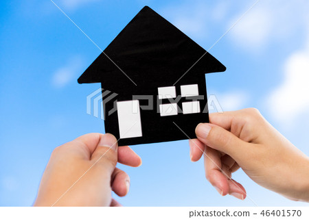 Family and home 46401570