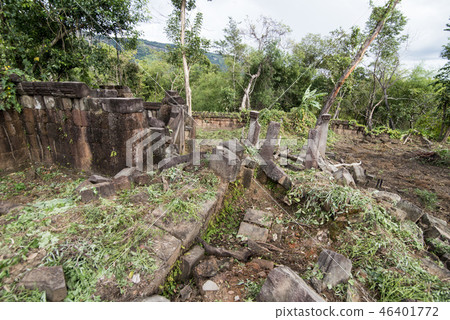 CAMBODIA SRA EM PRASAT NEAK BUOS KHMER TEMPLE 46401772