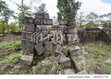 CAMBODIA SRA EM PRASAT NEAK BUOS KHMER TEMPLE CAMBODIA SRA EM PRASAT NEAK BUOS KHMER TEMPLE 46401775