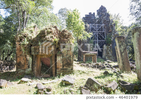 CAMBODIA SRA EM PRASAT KOH KER KHMER TEMPLE CAMBODIA SRA EM PRASAT KOH KER KHMER TEMPLE 46401979