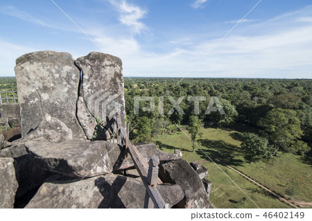 CAMBODIA SRA EM PRASAT KOH KER KHMER TEMPLE 46402149