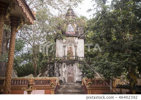 CAMBODIA KAMPONG THOM PHNOM SANTUK TEMPLE CAMBODIA KAMPONG THOM PHNOM SANTUK TEMPLE 46402392