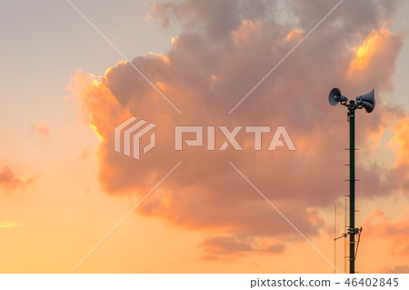 Sunset 46402845