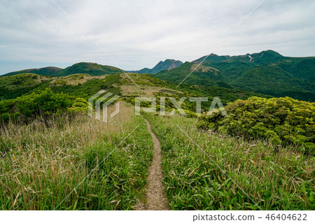 Hunter's mountain trail 46404622