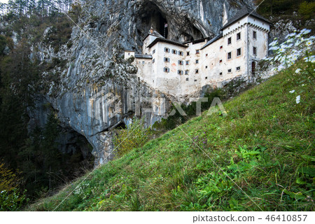 Famous Predjama castle in the mountain Famous Predjama castle in the mountain 46410857