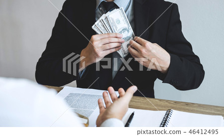 Dishonest cheating in business illegal money, Businessman receiv Dishonest cheating in business illegal money, Businessman receiv 46412495