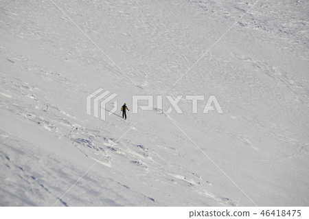 Freeride skier in mountains Freeride skier in mountains 46418475