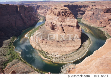 Horseshoe vent 46418831