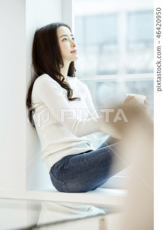 年輕的女人 46420950