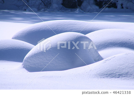 Snow image Snow image 46421338