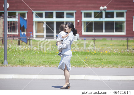 Nursery school sending and receiving 46421614