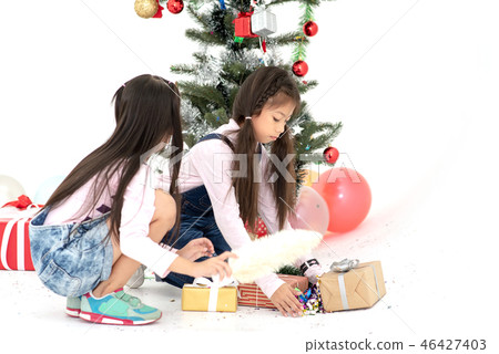 Little Girl Intend to Decorating Christmas Party Little Girl Intend to Decorating Christmas Party 46427403