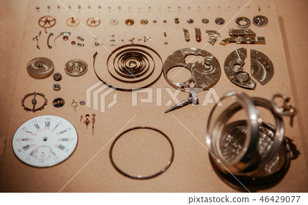 Old antique pocket watch mechanisms parts Old antique pocket watch mechanisms parts 46429077