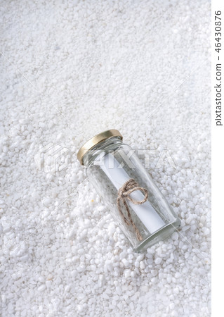 White sand, white goose, white background, summer feeling, glass bottle, letter 46430876