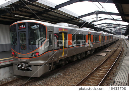 [JR-O] Osaka Loop Line 323 Series Train (Operates on the Osaka Loop Line) 46433708