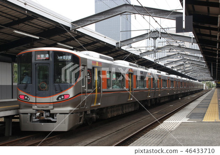 [JR-O] 大阪環狀線323系列列車（大阪市內循環運行） 46433710