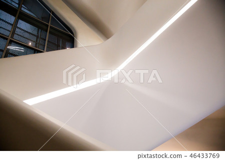 Spiral building 46433769