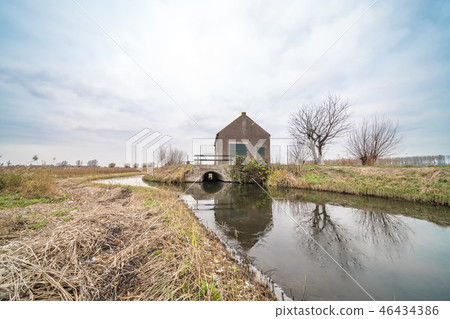 house near the water 46434386