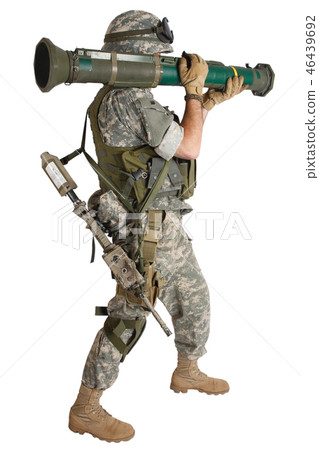 soldier with recoilless rocket gun isolated on white soldier with recoilless rocket gun isolated on white 46439692