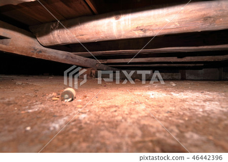 Under the floor 46442396