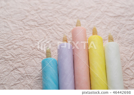 日本蠟燭5種顏色深紅色日本紙背景偏差a-1對 46442698