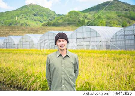 Agriculture men 46442920