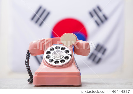 An emblem of Korea and Koreans concept, with national flag 'Taegukgi', national flower 'Rose of Sharon' and so on. 083 46444827