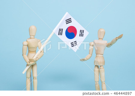 An emblem of Korea and Koreans concept, with national flag 'Taegukgi', national flower 'Rose of Sharon' and so on. 033 An emblem of Korea and Koreans concept, with national flag 'Taegukgi', national flower 'Rose of Sharon' and so on. 033 46444897
