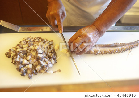 Octopus cooking Octopus cooking 46446919