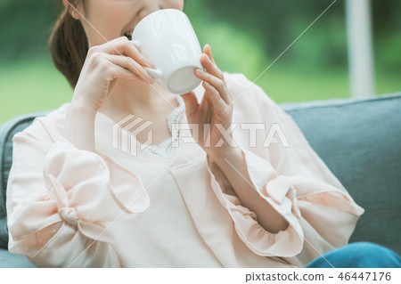女生 女孩 女性 46447176