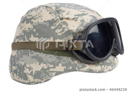 us army kevlar helmet with goggles 46449239