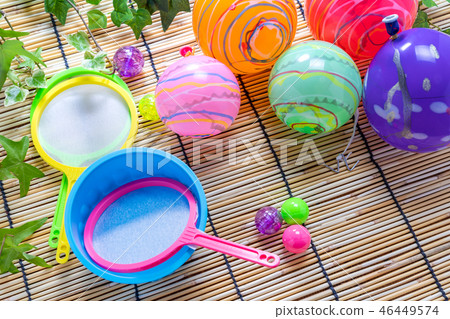 Goldfish scooping Super Bowl Sinking Water 46449574