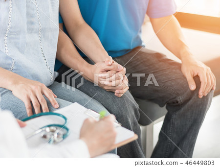 Patient couple having doctor consulting  marriage 46449803