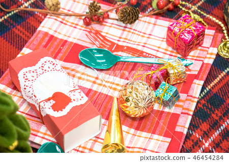 Christmas present home party Christmas present home party 46454284