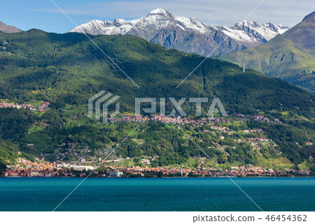 Lake Como summer view, Italy Lake Como summer view, Italy 46454362