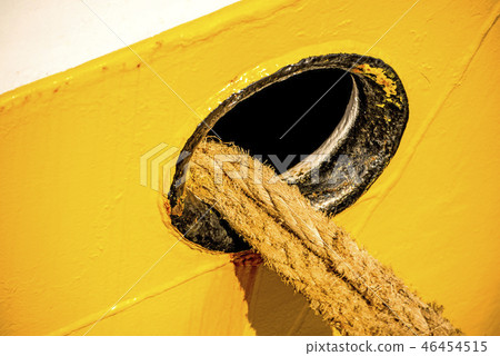 bulwark with mooring lines of a trawler bulwark with mooring lines of a trawler 46454515