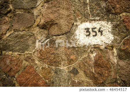 number 354 on a mole number 354 on a mole 46454517