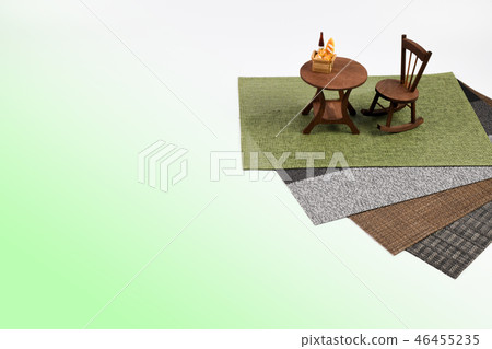 桌子和椅子的圖像 46455235