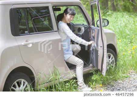 Visiting nursing Visiting nursing 46457296