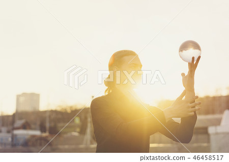 Contact juggling 46458517