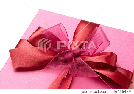 A gift tied with a ribbon 46466489