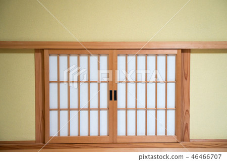 Small shoji 46466707