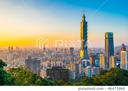 Beautiful landscape and cityscape of taipei 101 building and architecture in the city 46471666