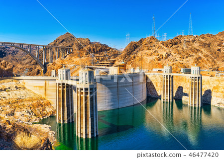 Famous and amazing Hoover Dam at Lake Mead Famous and amazing Hoover Dam at Lake Mead 46477420