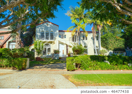 Urban views of the Beverly Hills area  46477438