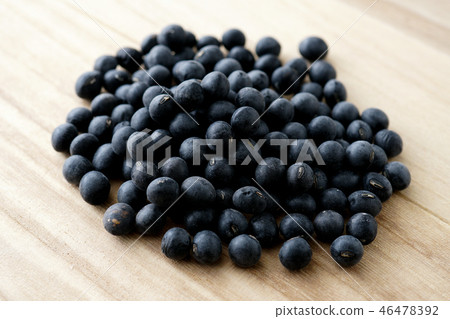 Tamba's black soybeans 46478392
