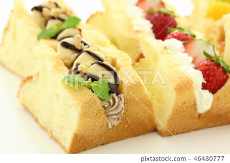Chiffon cake sand 46480777
