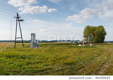 The oil pump. 46489095